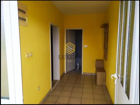 Izdavanje, jednosoban stan, 70m², Donja Gorica, Podgorica - image 4