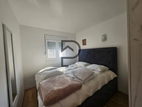 Prodaja, kuća, 200m², Podgorica, Crna Gora - image 9