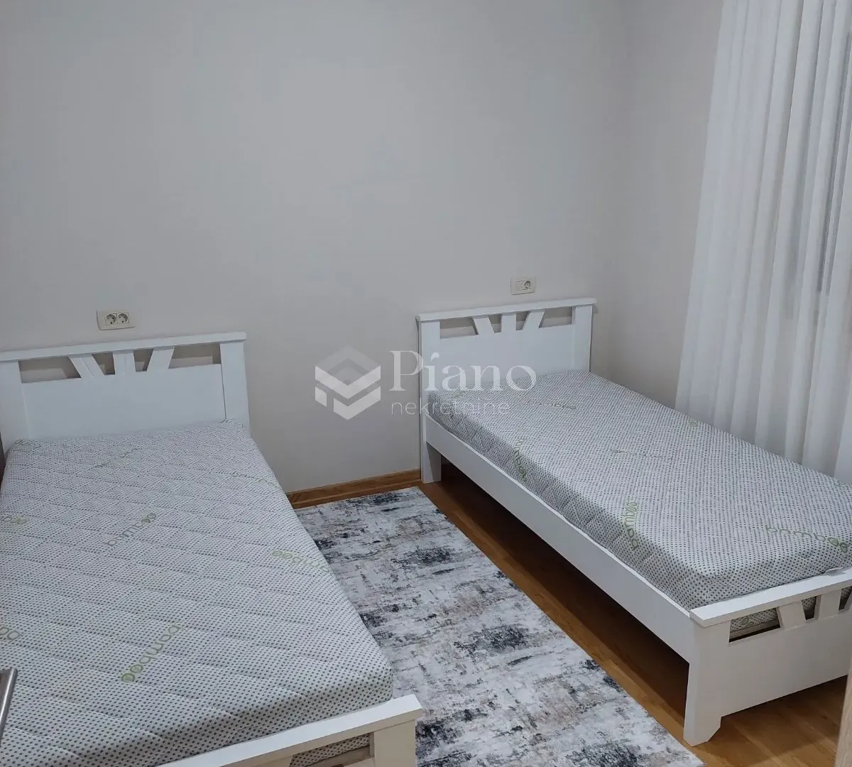 Rent, apartment, 75m², Zlatica, Podgorica
