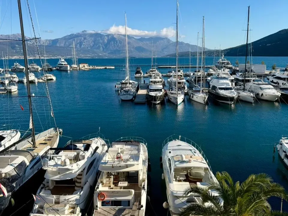 Sale, two bedroom apartment, 166m², Portonovi, Herceg Novi