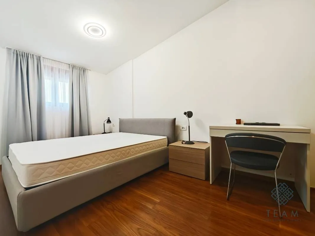 Rent, two bedroom apartment, 90m², Master Kvart, Podgorica