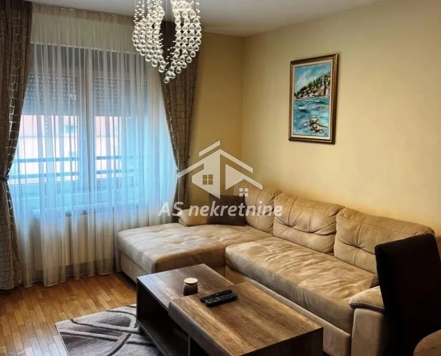 Rent, two bedroom apartment, 47m², Zemun Cara Dušana, Zemun Sve Podlokacije