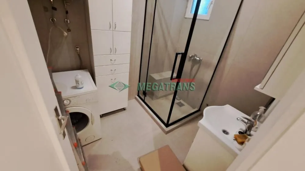 Izdavanje, trosoban stan, 105m², Novi Sad Sve Podlokacije, Novi Sad
