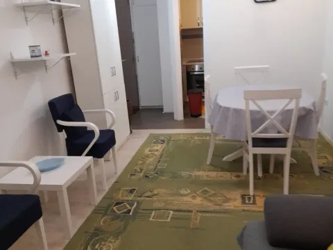 Rent, two bedroom apartment, 51m², Kalimanj, Tivat - image 2