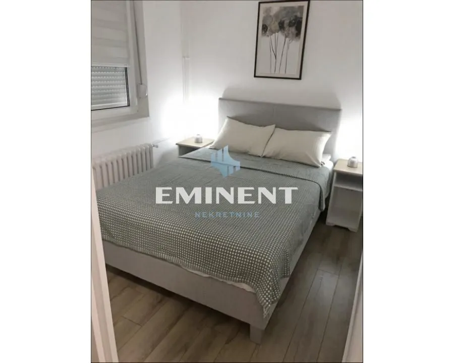 Rent, two bedroom apartment, 50m², Novi Beograd Blok 72, Novi Beograd Sve Podlokacije
