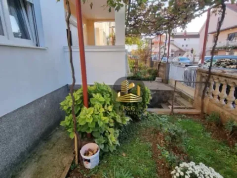 Sale, house, 250m², Stari Aerodrom, Podgorica - image 9