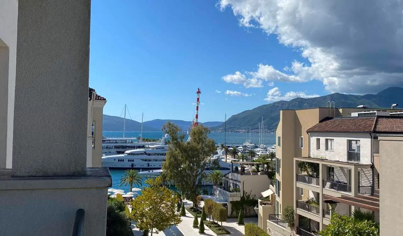 Prodaja, jednosoban stan, 76m², Porto Montenegro, Tivat