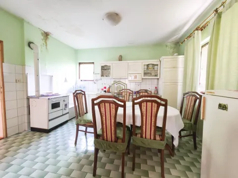 Sale, house, 200m², Grlić, Danilovgrad - image 14