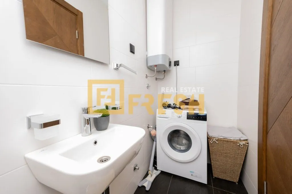 Prodaja, dvosoban stan, 70m², Ljubović, Podgorica