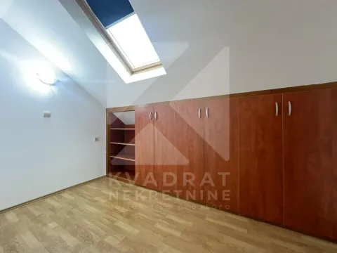 Rent, two bedroom apartment, 70m², Dalmatinska ulica, Podgorica - image 7