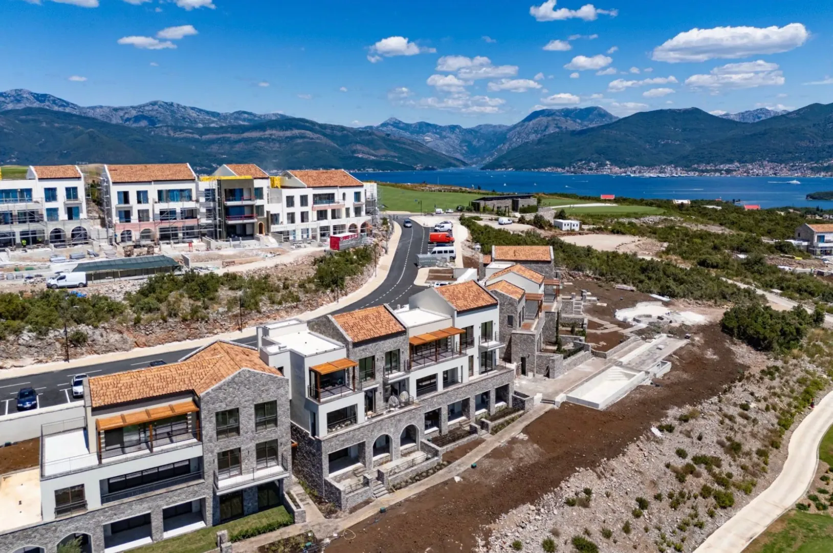Rent, three bedroom apartment, 155m², Luštica Bay, Tivat