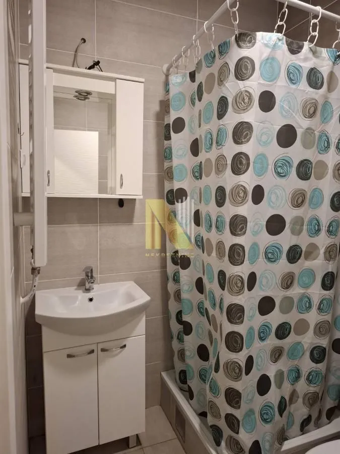 Izdavanje, garsonjera, 27m², Telep, Novi Sad Sve Podlokacije