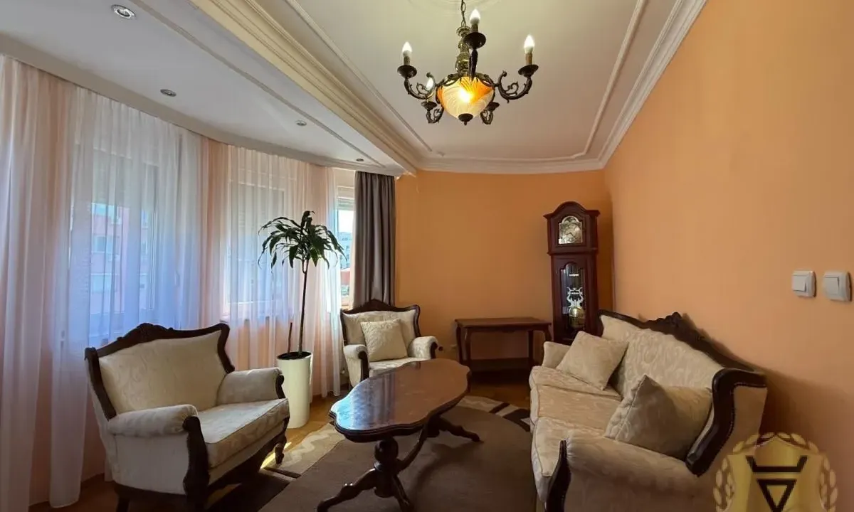 Izdavanje, četvorosoban stan, 75m², Bulbulder, Zvezdara Sve Podlokacije