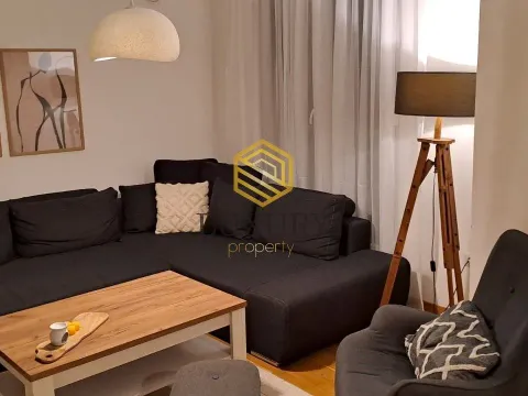 Izdavanje, jednosoban stan, 50m², City Kvart, Podgorica - image 13