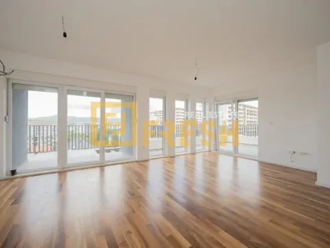 Prodaja, stan, 131m², City Kvart, Podgorica - image 5