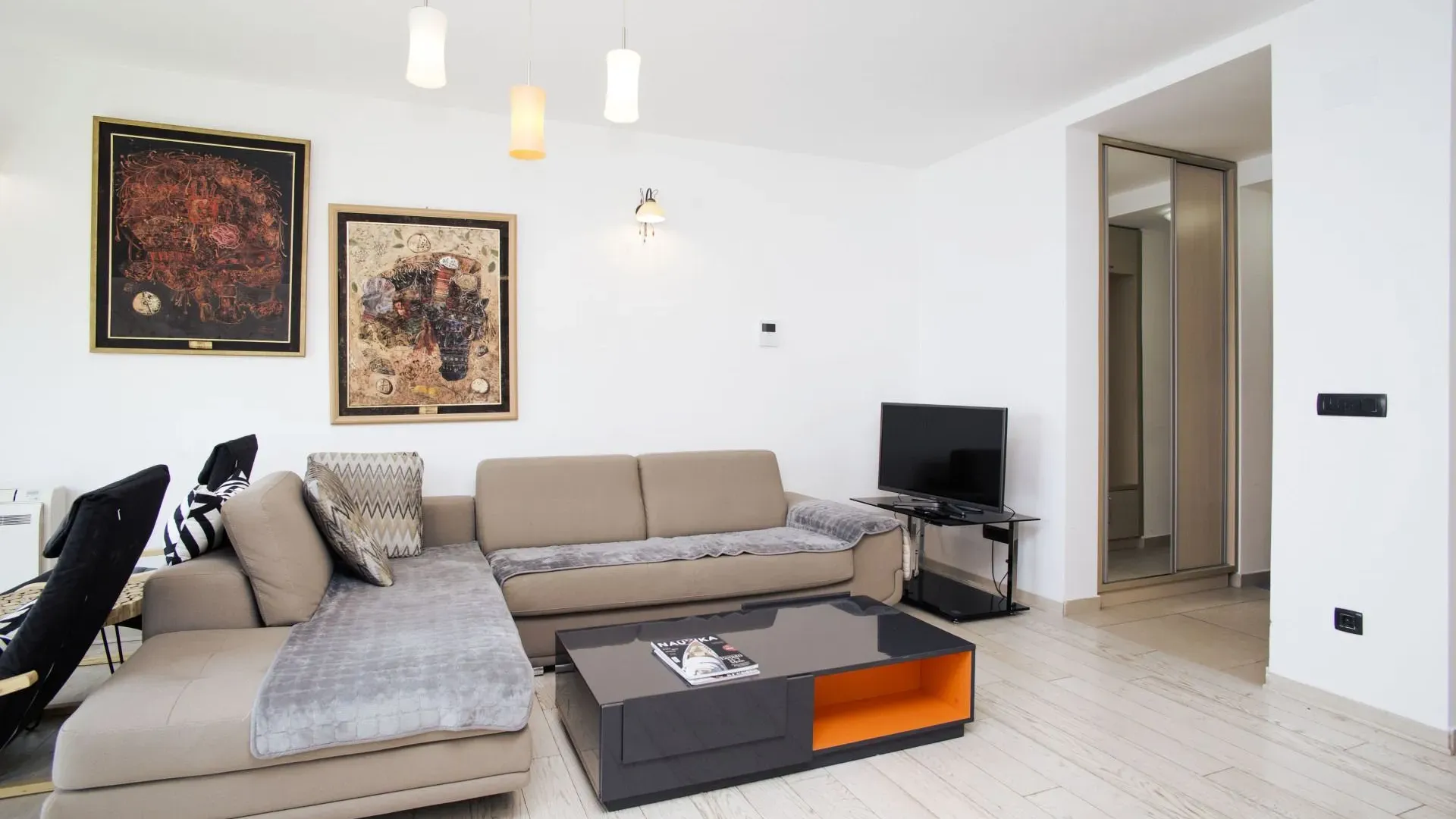 Rent, two bedroom apartment, 70m², Opatovo, Tivat