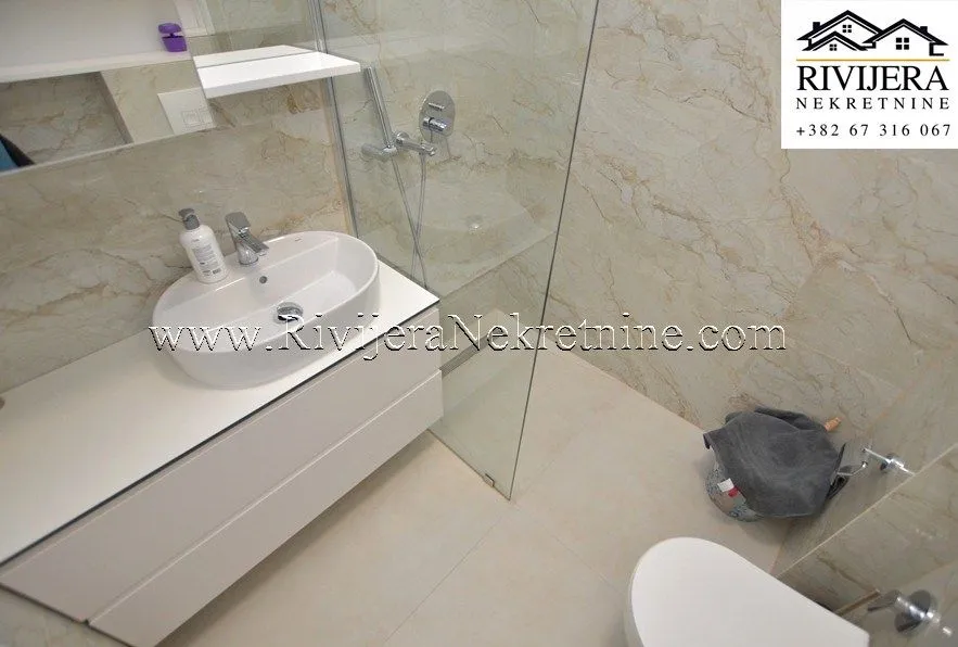 Sale, three bedroom apartment, 84m², Igalo, Herceg Novi