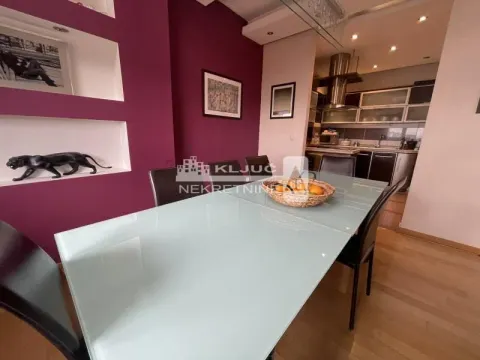 Sale, apartment, 340m², Kalenić Pijaca, Vračar Sve Podlokacije - image 3