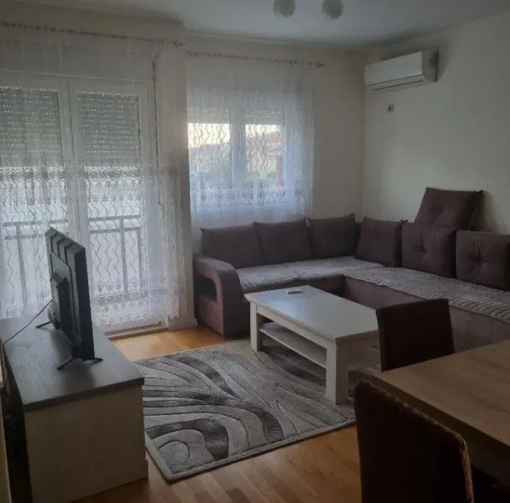 Izdavanje, jednosoban stan, 35m², Zabjelo, Podgorica