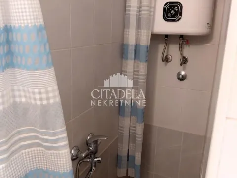 Izdavanje, jednosoban stan, 30m², Stari Grad, Beograd - image 10