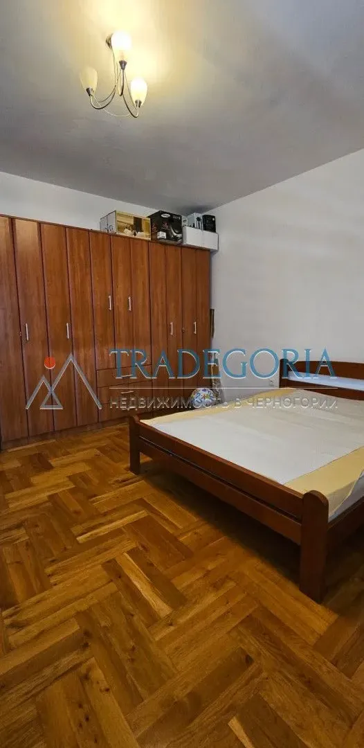 Prodaja, dvosoban stan, 100m², Bar, Crna Gora