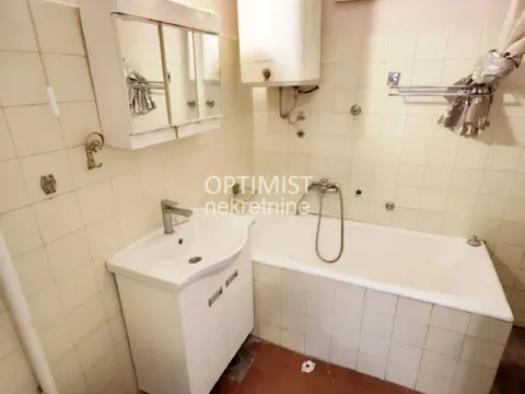 Sale, one bedroom apartment, 42m², Crveni Krst, Beograd - image 10
