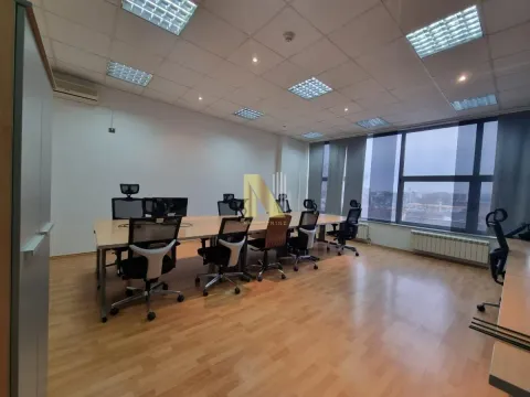 Rent, office space, 736m², Salajka, Novi Sad Sve Podlokacije - image 17