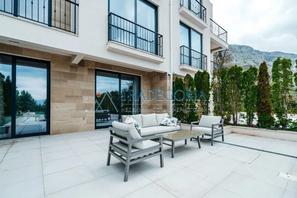 Prodaja, kuća, 220m², Reževići, Budva
