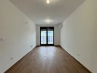 Izdavanje, dvosoban stan, 64m², Tološka šuma, Podgorica - image 4