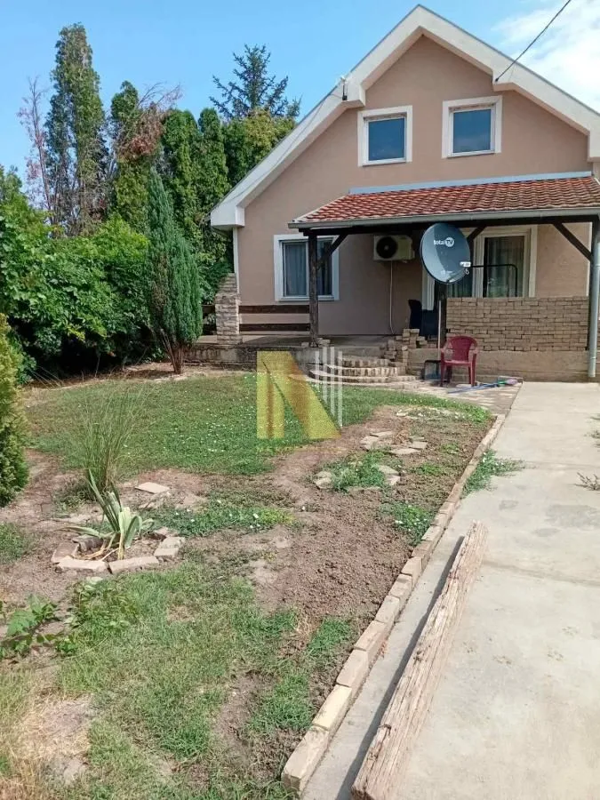 Prodaja, kuća, 170m², Vrbas, Novi Sad