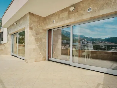 Prodaja, četvorosoban stan, 350m², Rafailovići, Budva - image 8
