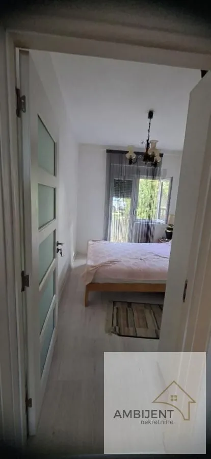 Prodaja, trosoban stan, 55m², Zemun Sve Podlokacije, Beograd