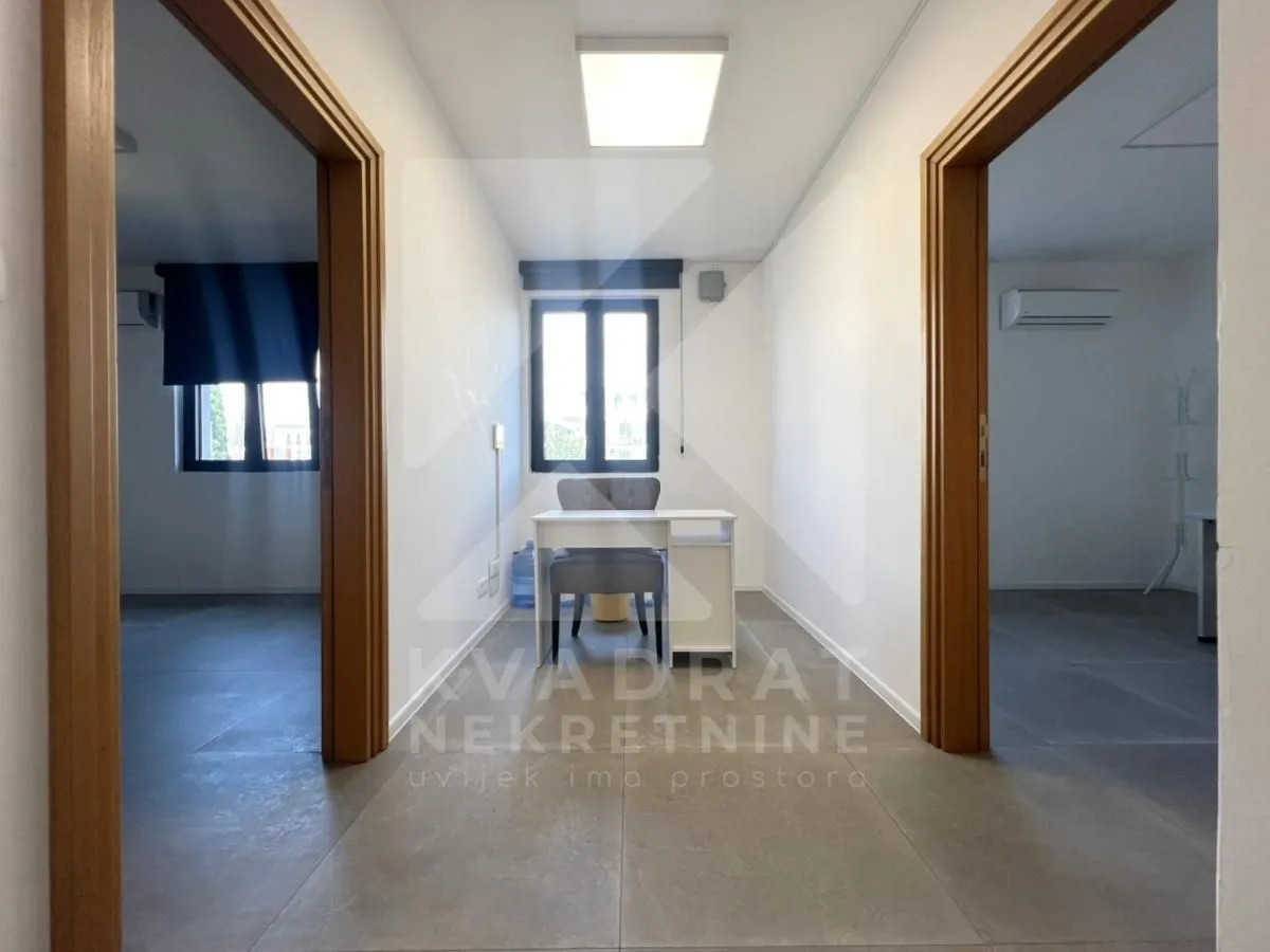 Rent, office space, 120m², Centar, Podgorica