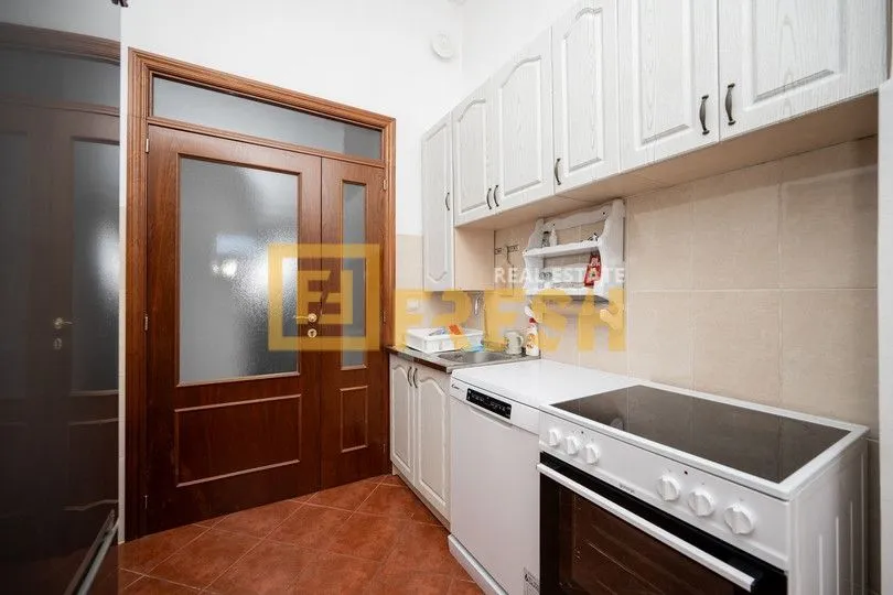 Prodaja, trosoban stan, 91m², Stari Aerodrom, Podgorica