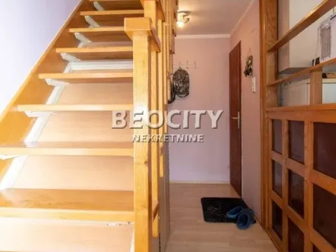 Izdavanje, trosoban stan, 60m², Karaburma, Palilula Sve Podlokacije - image 10