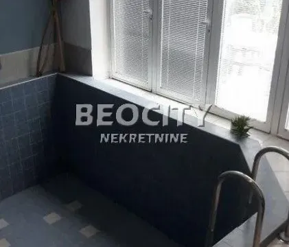 Prodaja, kuća, 300m², Telep, Novi Sad Sve Podlokacije - image 6