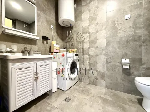 Rent, one bedroom apartment, 42m², Pobrežje, Podgorica - image 11