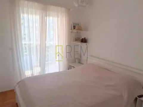 Prodaja, dvosoban stan, 74m², City Kvart, Podgorica - image 6