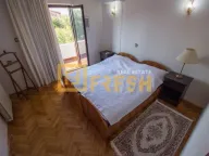 Prodaja, kuća, 250m², Tološi, Podgorica - image 19