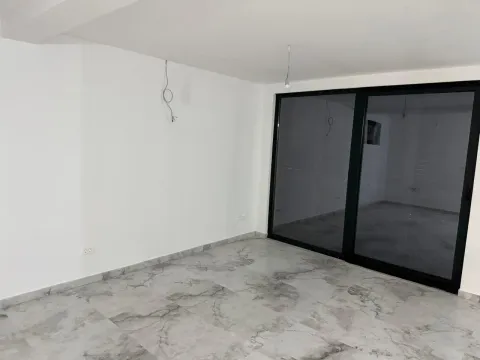 Sale, three bedroom apartment, 96m², Đuraševići, Tivat - image 3