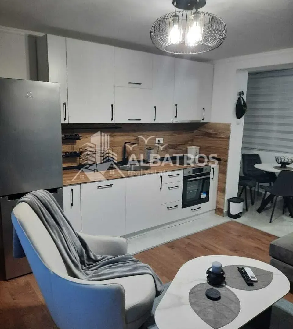 Rent, one bedroom apartment, 52m², Šušanj, Bar