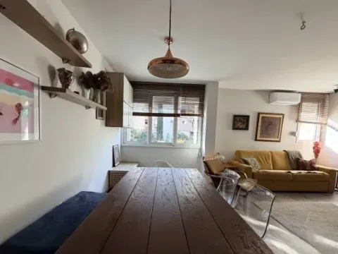 Rent, one bedroom apartment, 60m², Blok 5, Podgorica - image 7