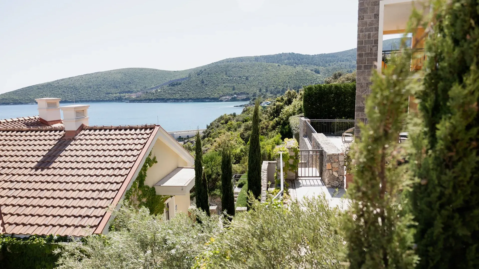 Rent, two bedroom apartment, 125m², Luštica Bay, Tivat