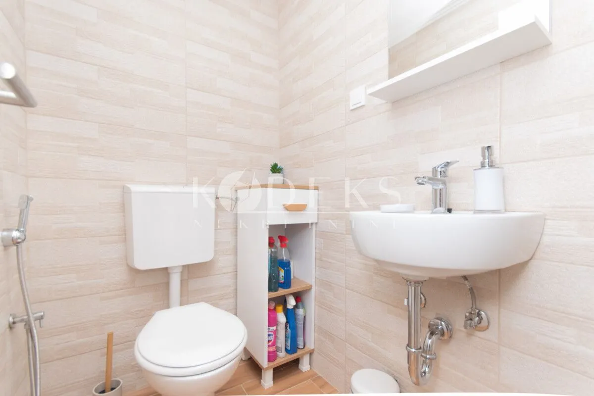 Rent, two bedroom apartment, 76m², Centar, Podgorica