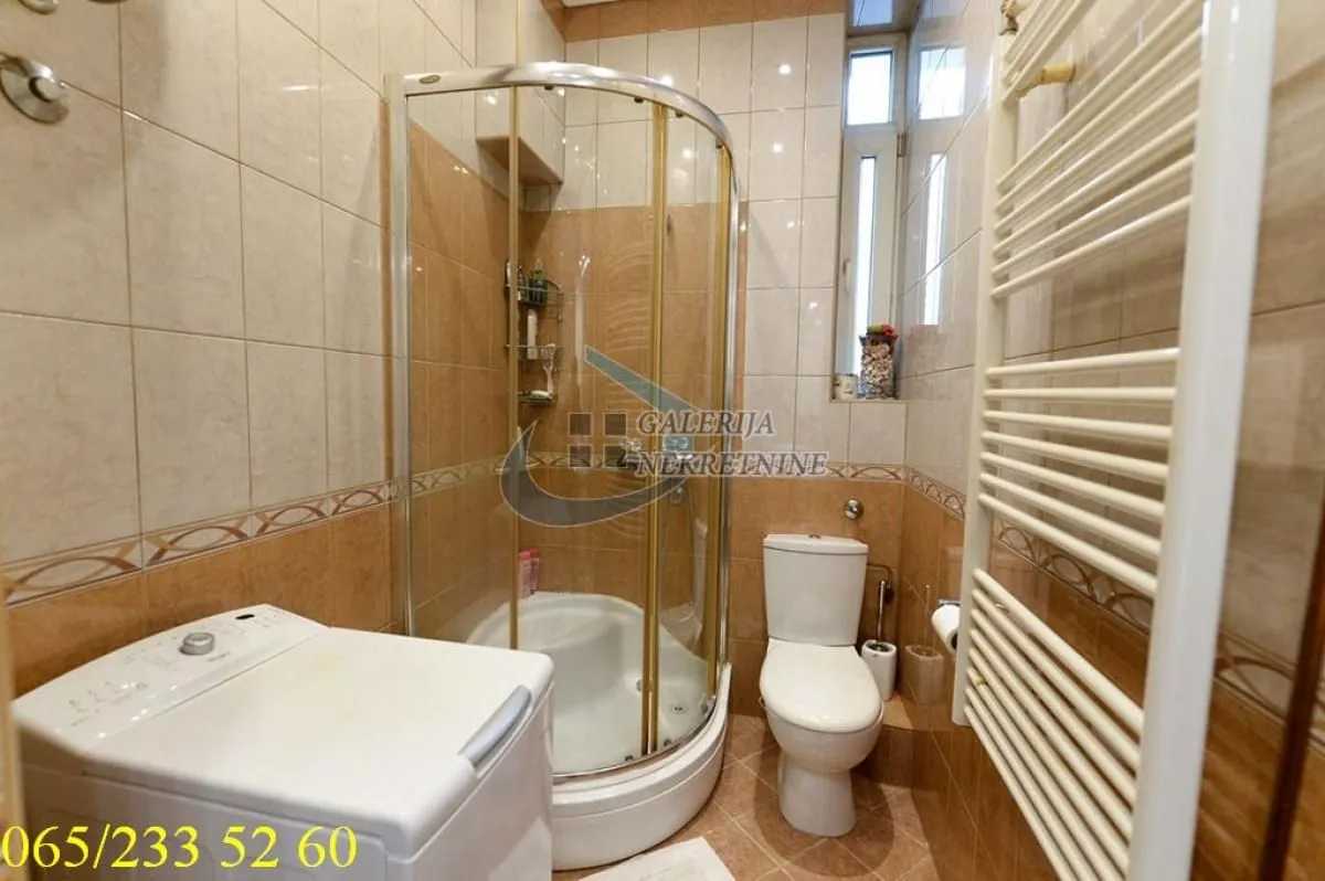 Sale, three bedroom apartment, 86m², Vračar Sve Podlokacije, Beograd