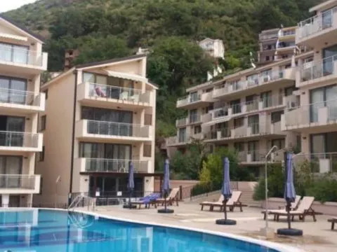 Prodaja, jednosoban stan, 39m², Pržno, Budva - image 2