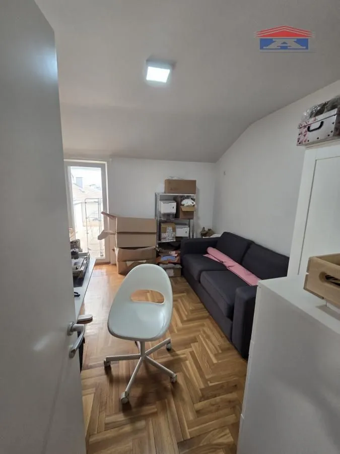 Prodaja, dvosoban stan, 75m², Bulevar Evrope, Novi Sad Sve Podlokacije