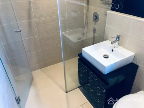 Prodaja, jednosoban stan, 83m², Centar, Tivat - image 10