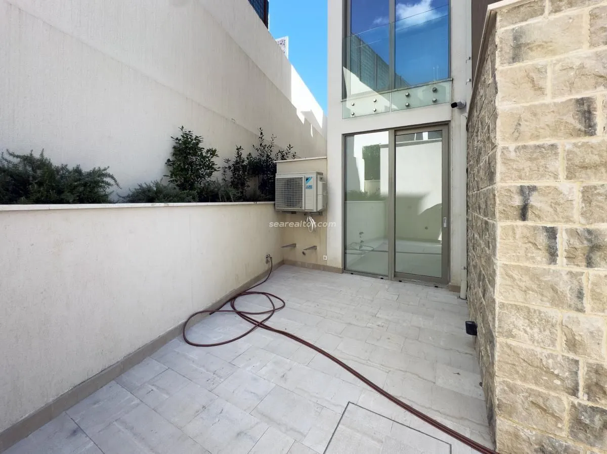 Prodaja, kuća, 286m², Donja Lastva, Tivat