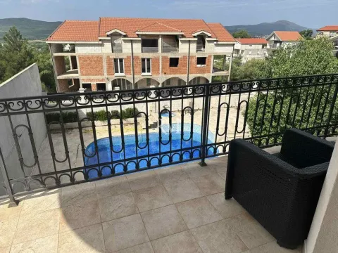 Izdavanje, trosoban stan, 160m², Kavač, Kotor - image 10